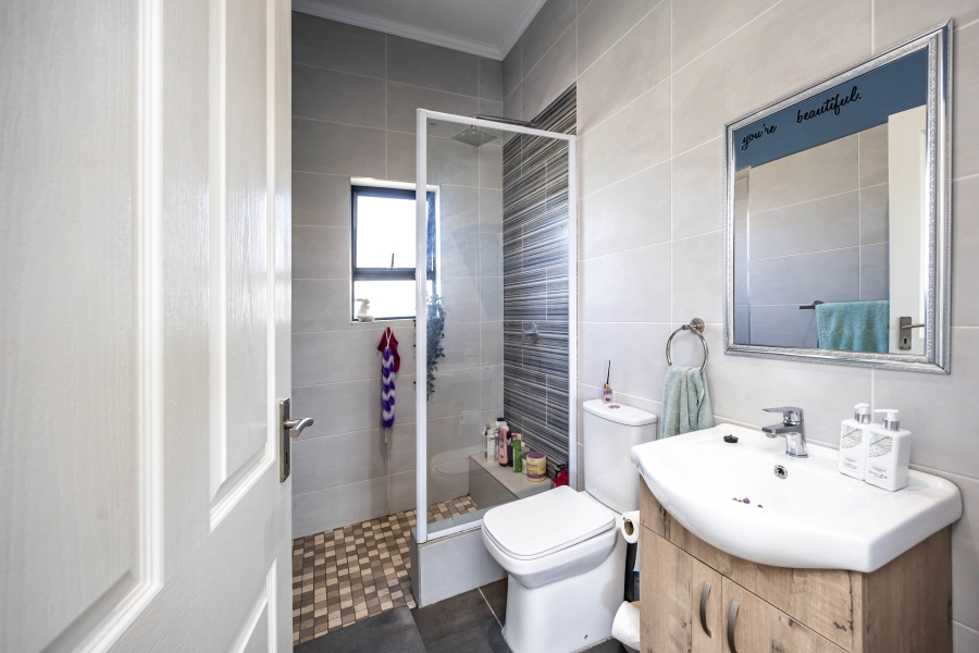 4 Bedroom Property for Sale in Four Seasons Eastern Cape